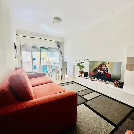 Renaissance Sunrises Apartment